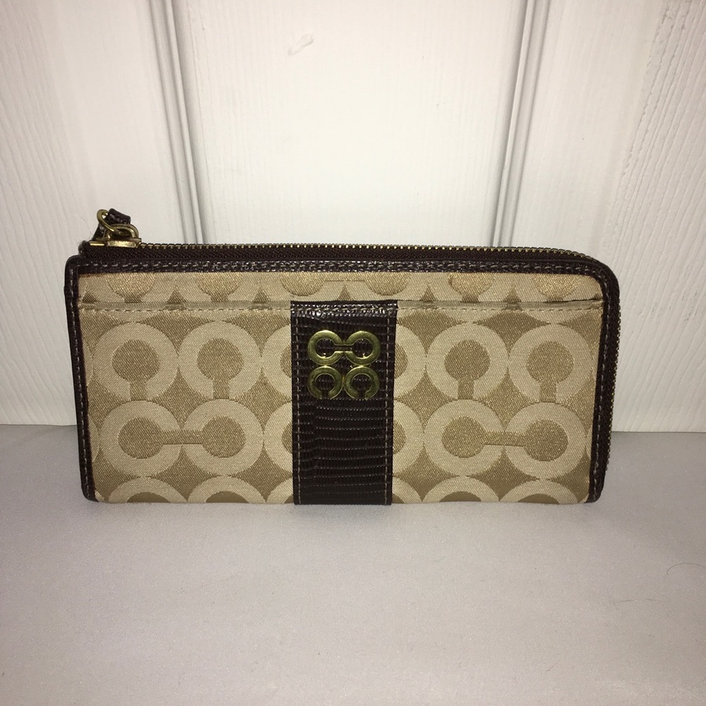 ⚠️ABSOLUTE LOWEST⚠️ Coach Madison Claire OP Art Zip Wallet